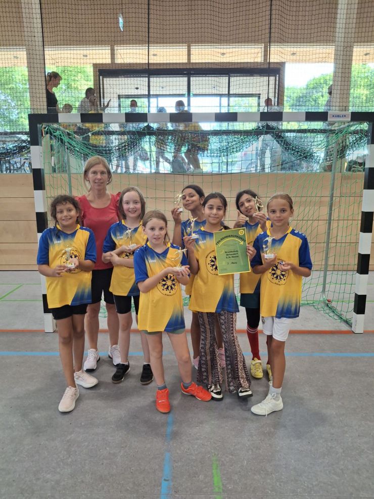 fussball-maedchen-07-2026.jpeg